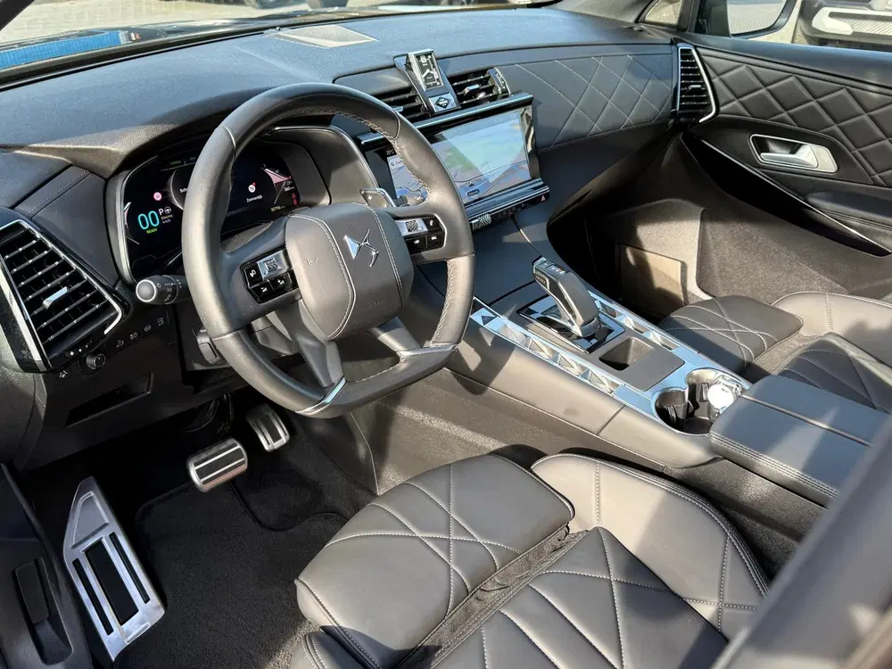 DS Automobiles DS 7 DS 7 1.6 PHEV 300 4x4 PALLAS HIFI FOCAL SC uit 2025, foto 3
