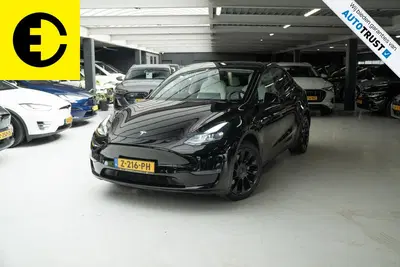 Tesla Model Y Long Range AWD 75 kWh uit 2021