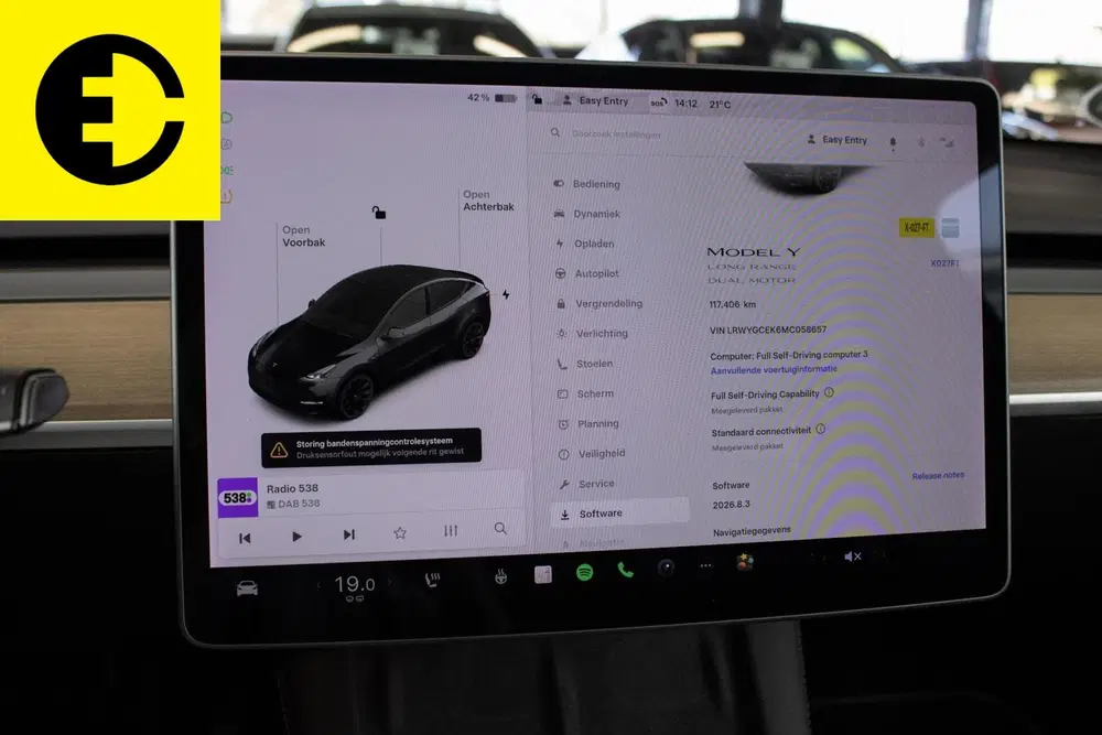 Tesla Model Y Long Range AWD 75 kWh uit 2021, foto 4