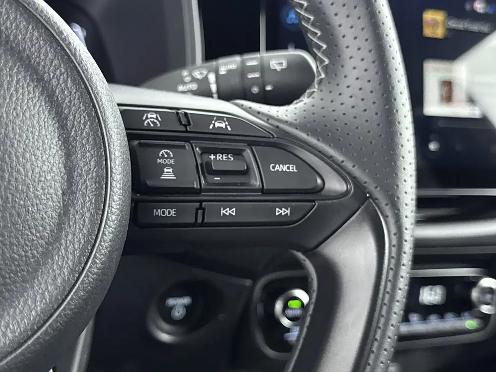 Toyota Aygo X Hybrid 115 GR Sport Bearlock Rijklaar uit 2025, foto 15