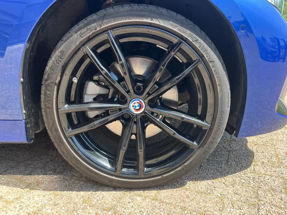 BMW 3-serie 330e xDrive uit 2022, foto 3
