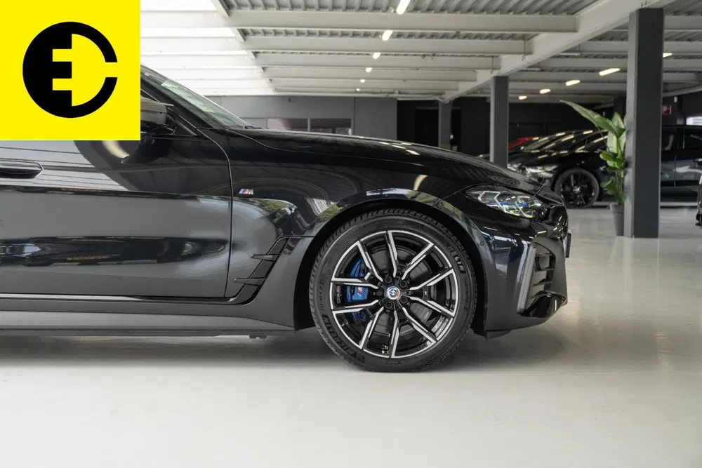 BMW i4 M50 High Executive 84 kWh uit 2022, foto 11