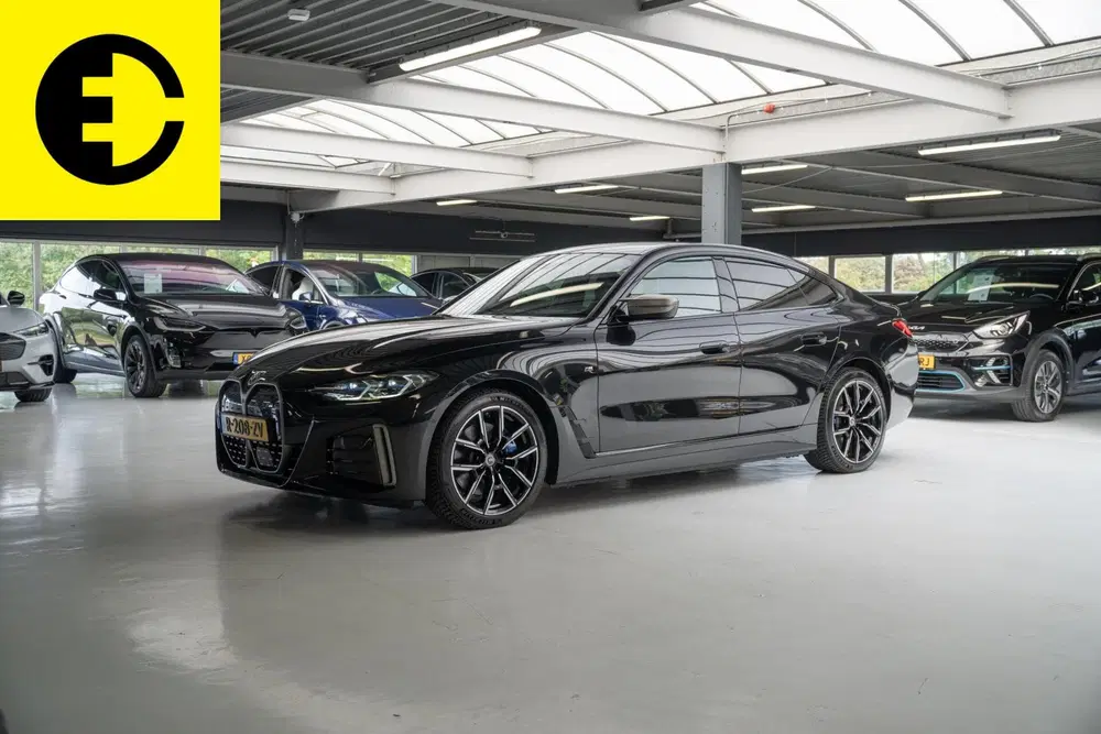 BMW i4 M50 High Executive 84 kWh uit 2022, foto 7