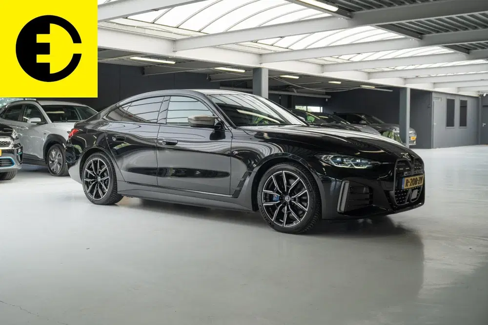 BMW i4 M50 High Executive 84 kWh uit 2022, foto 8