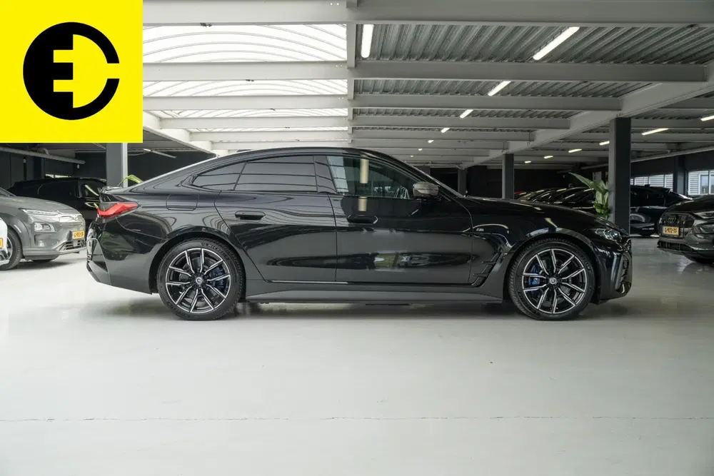 BMW i4 M50 High Executive 84 kWh uit 2022, foto 9