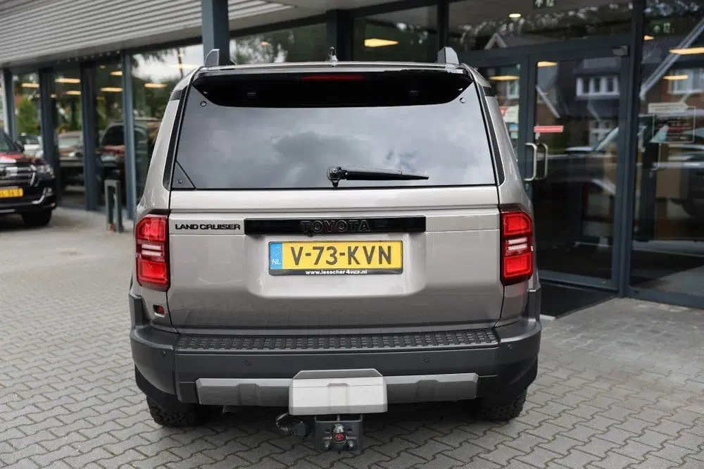 Toyota Land Cruiser 2.8 D-4D 5DRS ELEGANCE A uit 2024, foto 5