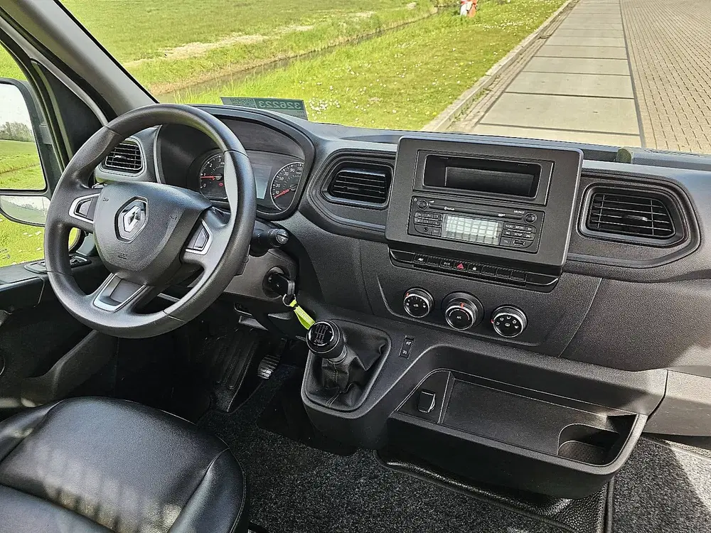 Renault Master 2.3 open-laadbak euro6 uit 2023, foto 8
