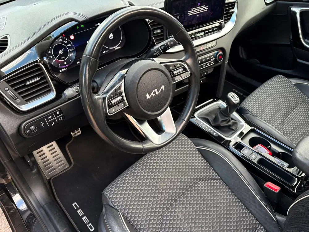 Kia Ceed 1.0 T-GDi ExecutiveLine uit 2024, foto 11