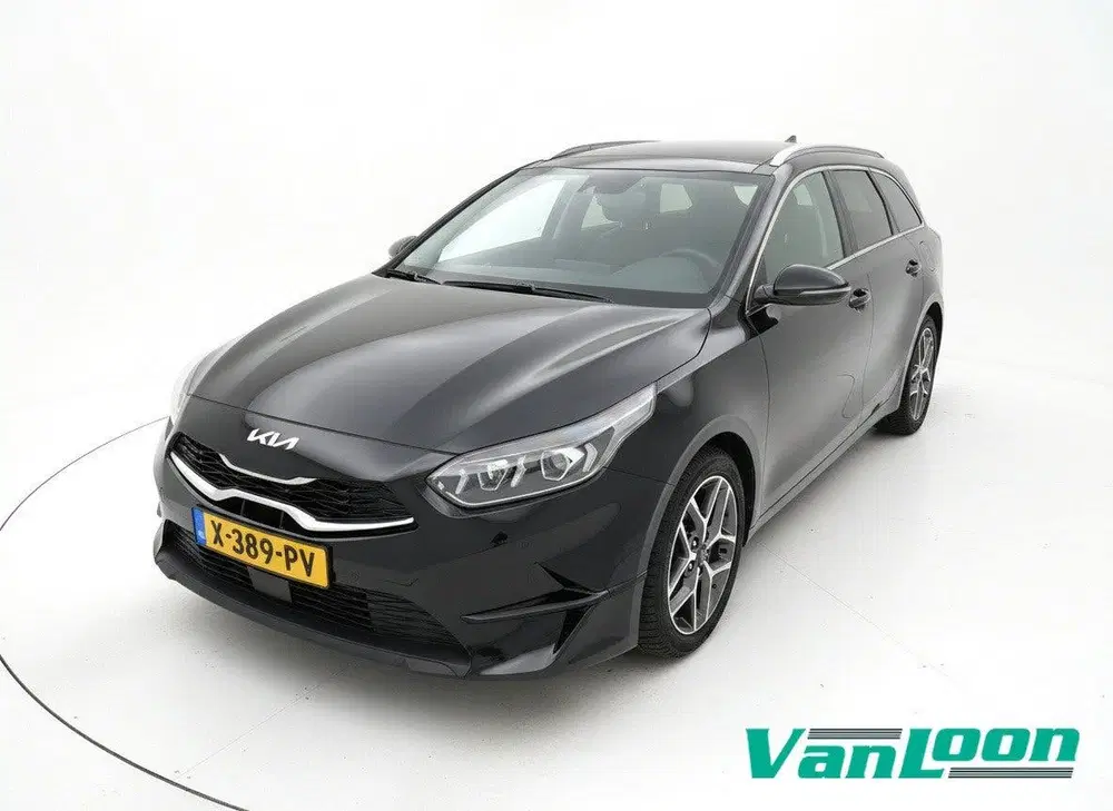 Kia Ceed 1.0 T-GDi ExecutiveLine uit 2024, foto 2