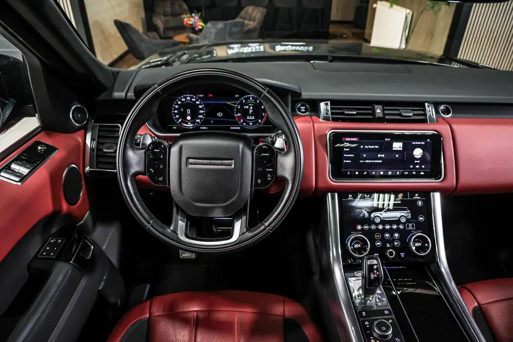 Land Rover Range Rover Sport 2.0 P400e HSE Dynamic uit 2020, foto 2
