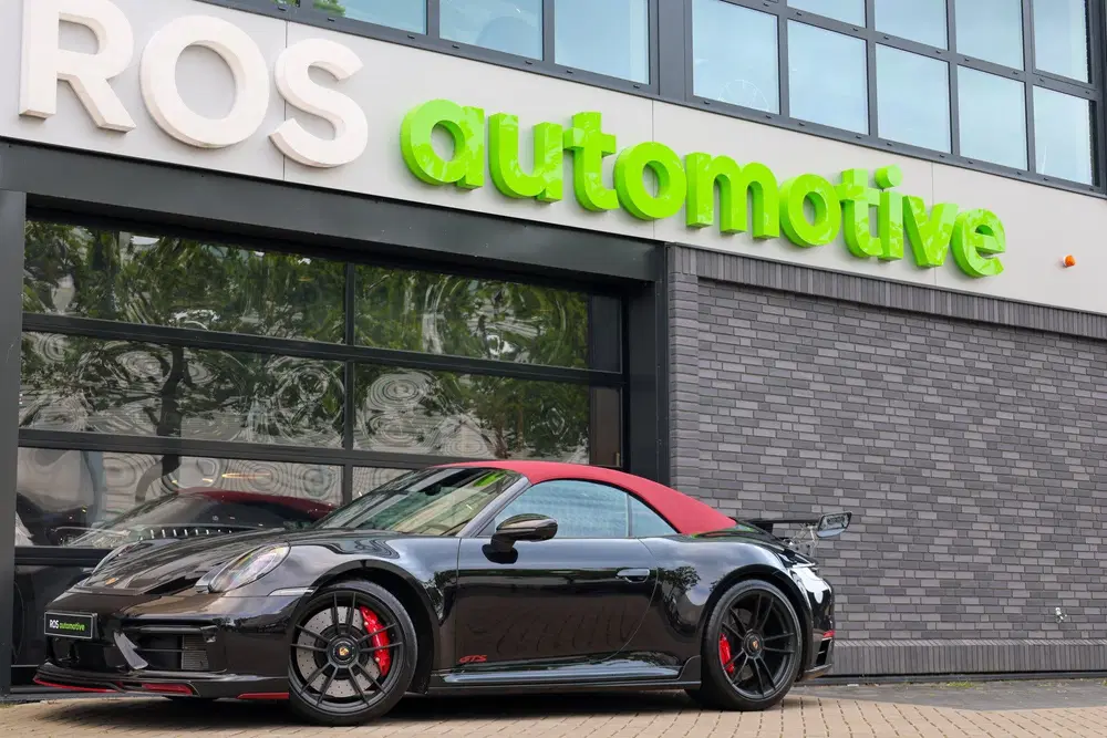 Porsche 911 3.0 Carrera 4 GTS uit 2023