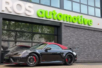 Porsche 911 3.0 Carrera 4 GTS uit 2023
