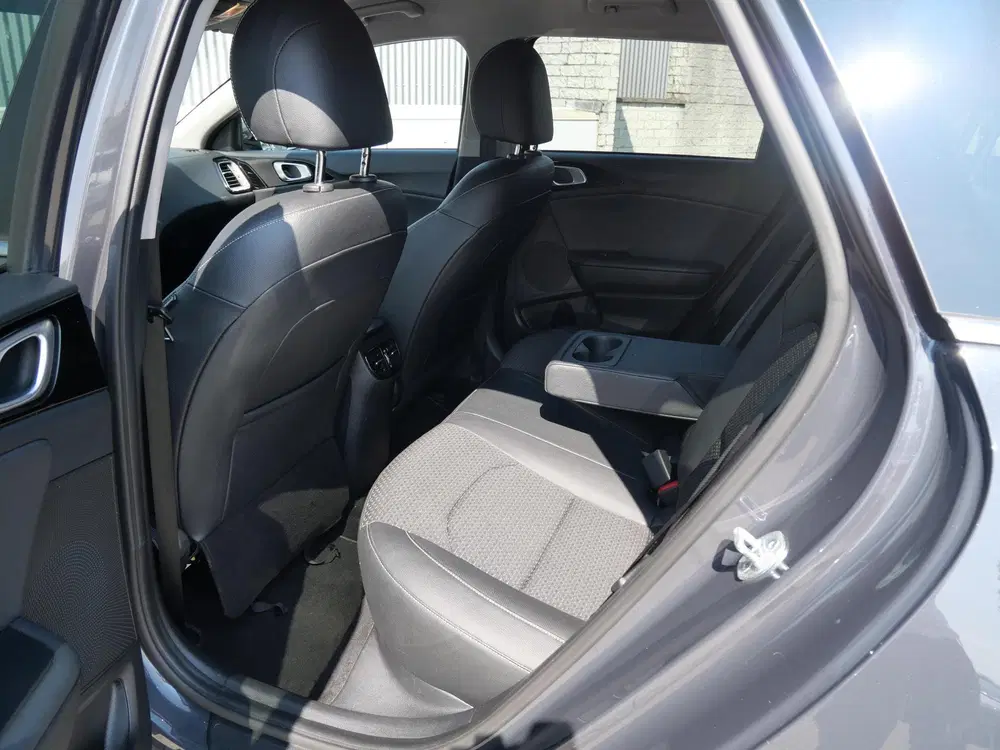 Kia Ceed 1.0 T-GDi DynamicPlusLine uit 2021, foto 9
