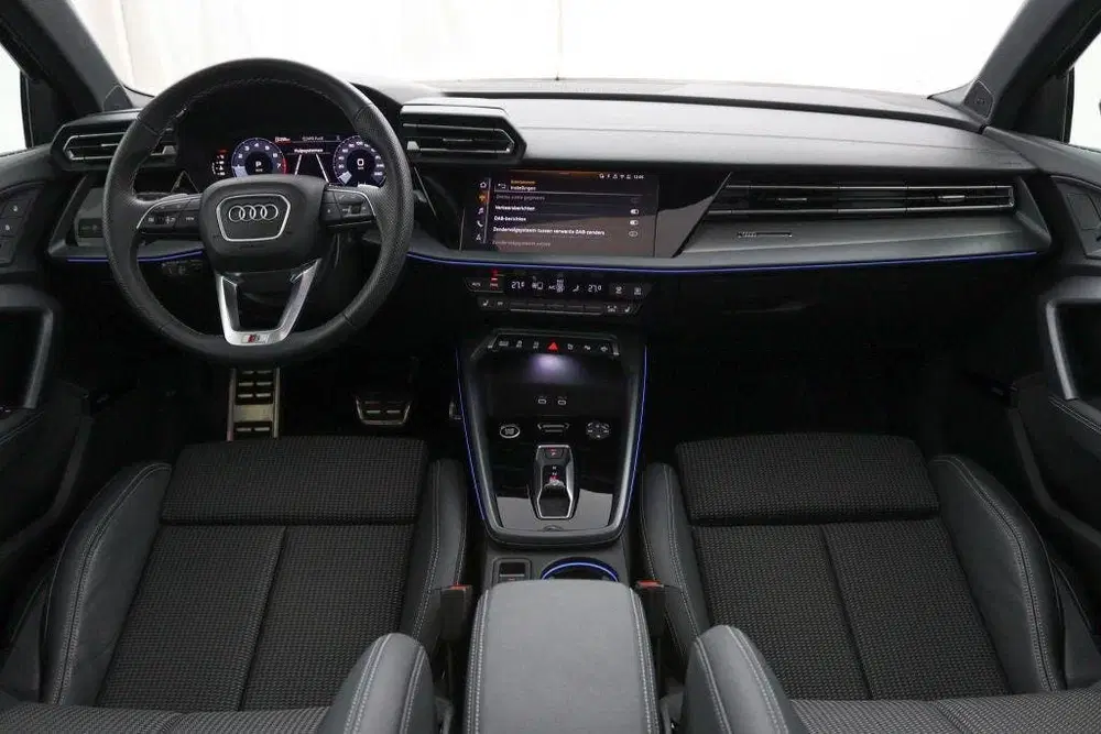 Audi A3 35 TFSI S Edition 3x S-LINE uit 2025, foto 7