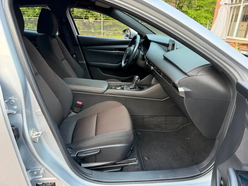 Mazda 3 2.0 e-SkyActiv-G M Hybrid 122 uit 2020, foto 8