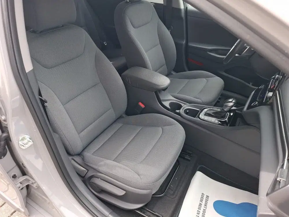 Hyundai IONIQ 1.6GDi PHEV Plug-In Automaat Advance uitvo uit 2021, foto 12