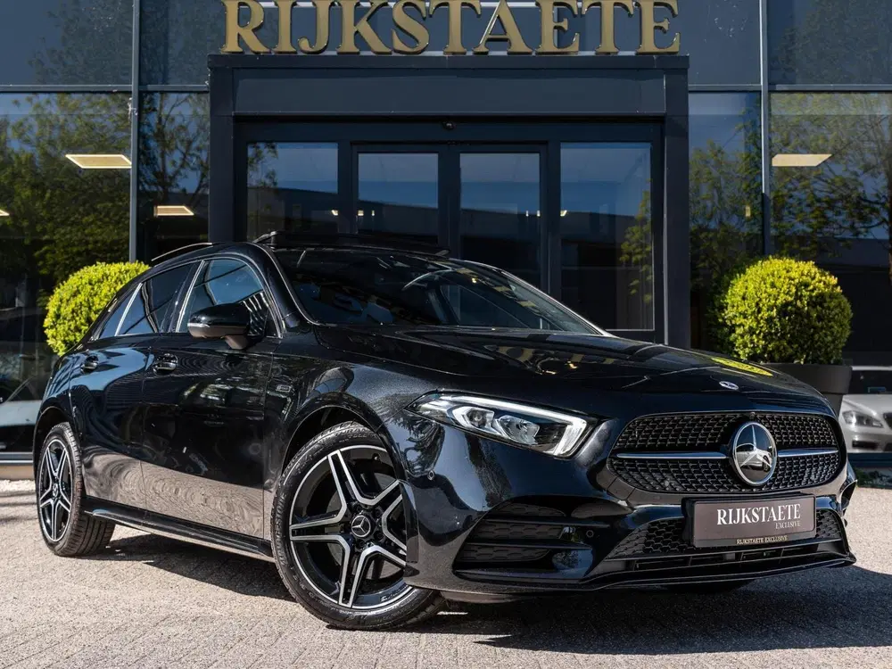 Mercedes-Benz A-Klasse Mercedes A-klasse A250e AMG Line uit 2021, foto 5