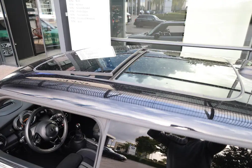 Mini Cooper Cooper uit 2019, foto 11