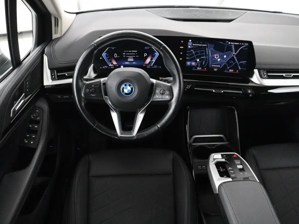 BMW 2-serie xDrive Luxury Line uit 2022, foto 3