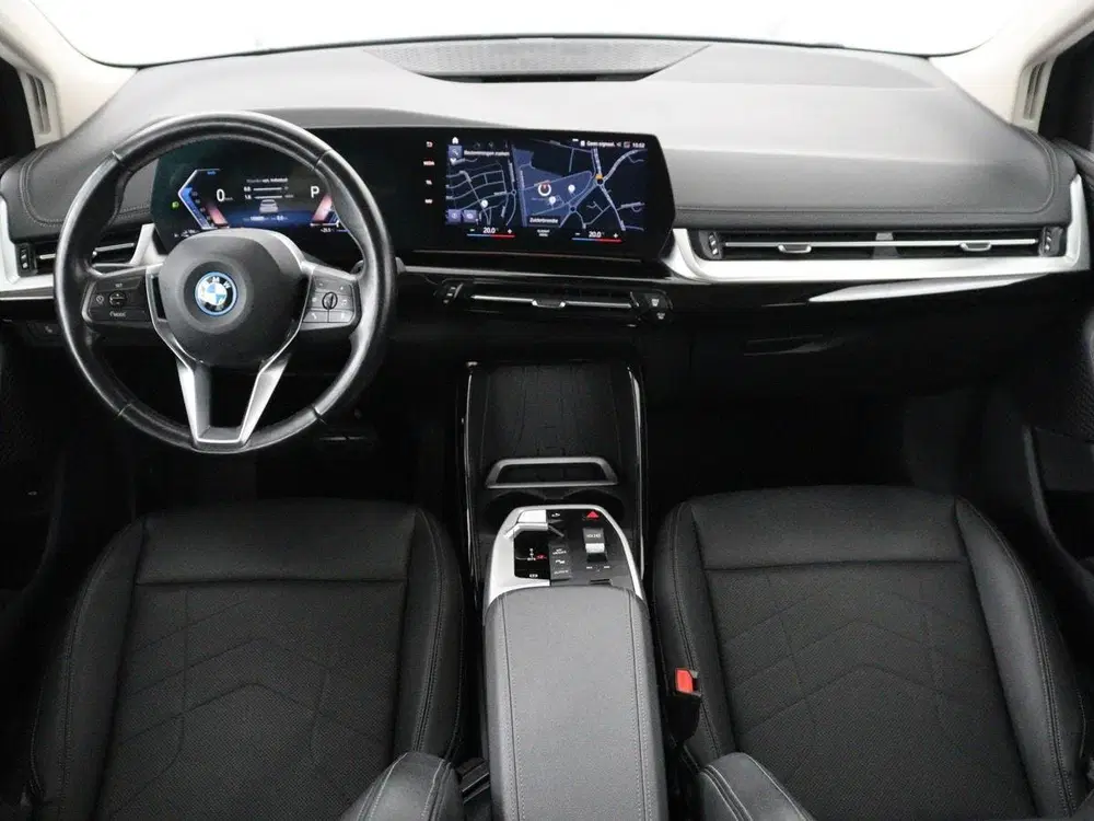 BMW 2-serie xDrive Luxury Line uit 2022, foto 8