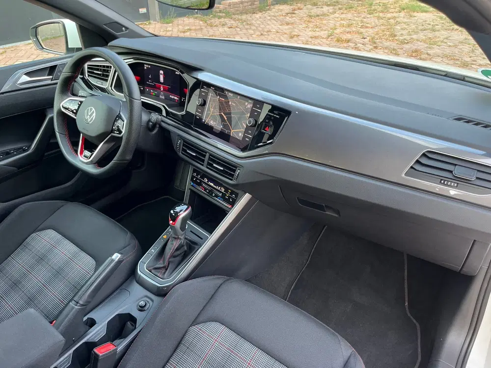 Volkswagen Polo 2.0 GTI 207PK uit 2022, foto 11