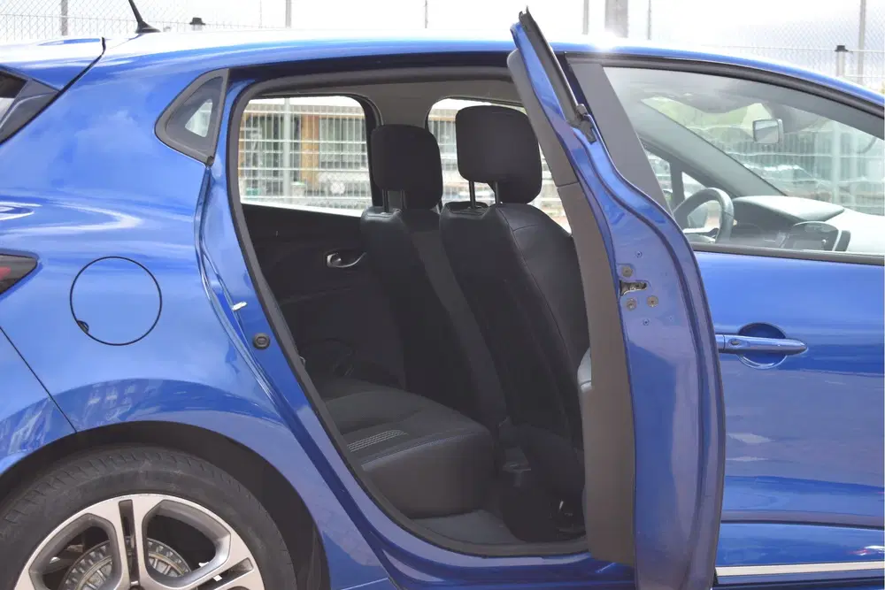 Renault Clio 0.9 TCe GT-Line 2x Pack Essentiel uit 2019, foto 11
