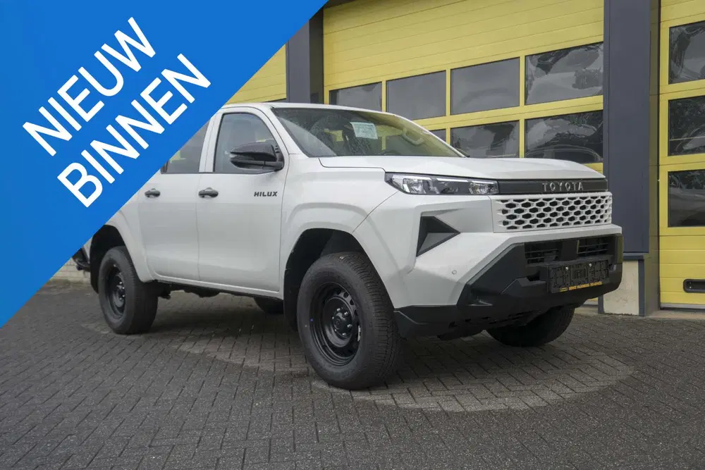 Toyota Hilux 2.8 D-4D MHEV Double Cab Auto 4WD Active uit 2026