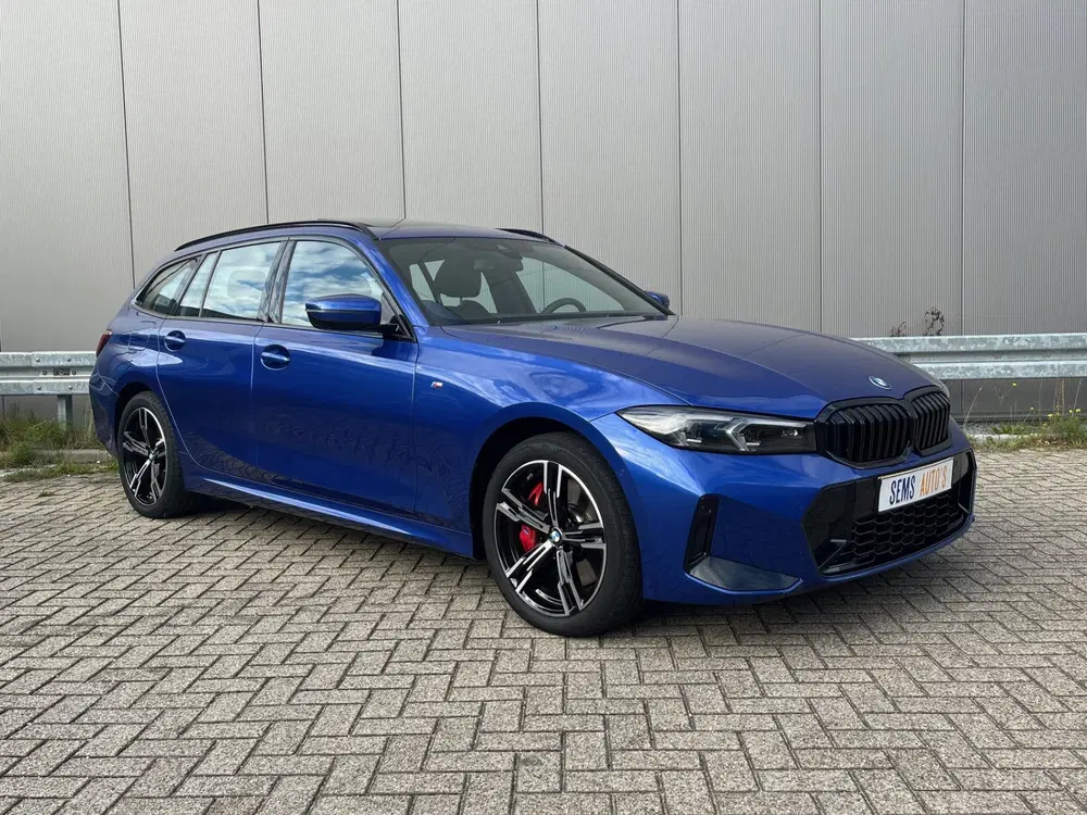 BMW 3-serie 3 Serie Touring 330e xDrive M-Sport Pano uit 2025, foto 7