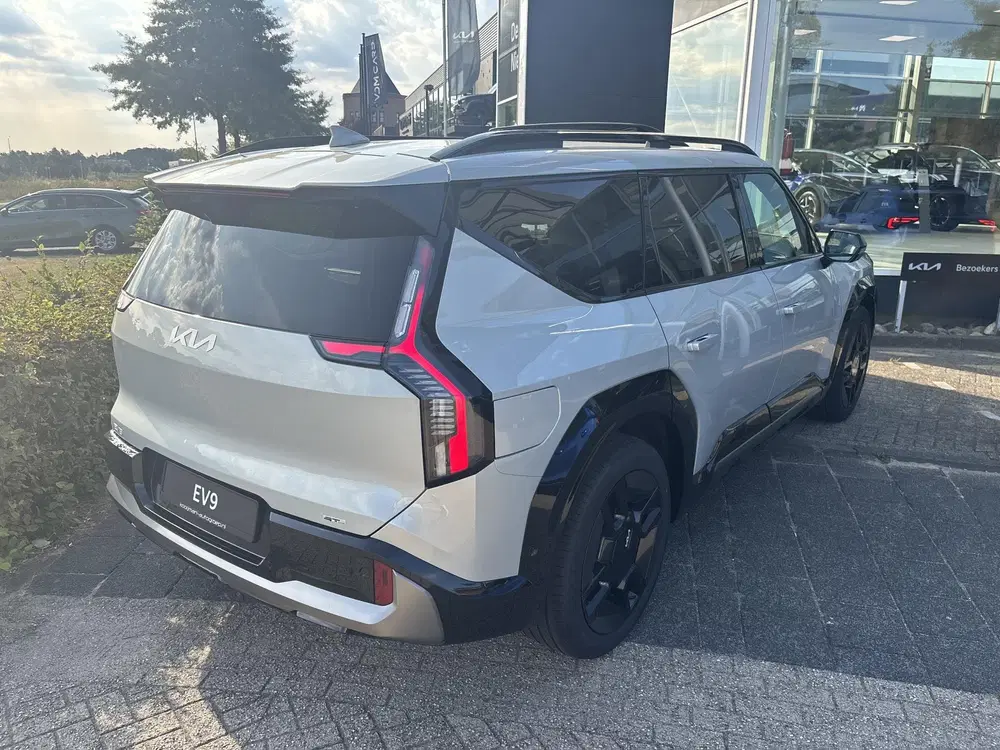 Kia EV9 GT-Line AWD 99.8 kWh uit 2026, foto 3