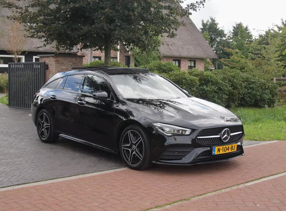 Mercedes-Benz CLA 200 Business Solutio uit 2021, foto 4