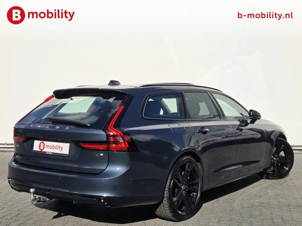 Volvo V90 2.0 T8 Plug-in hybrid AWD Ultra Dark Trekh uit 2025, foto 5