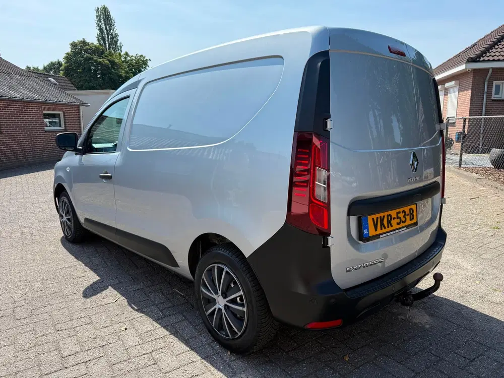 Renault Express 1.5 dCi 75 Comfort + camera navi euro 6 uit 2021, foto 2