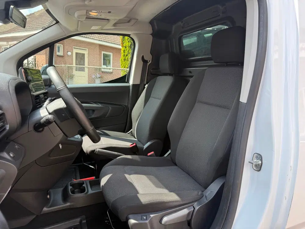 Opel Combo 1.5 BlueHDi CarPlay BPM-vrij stuur uit 2024, foto 10