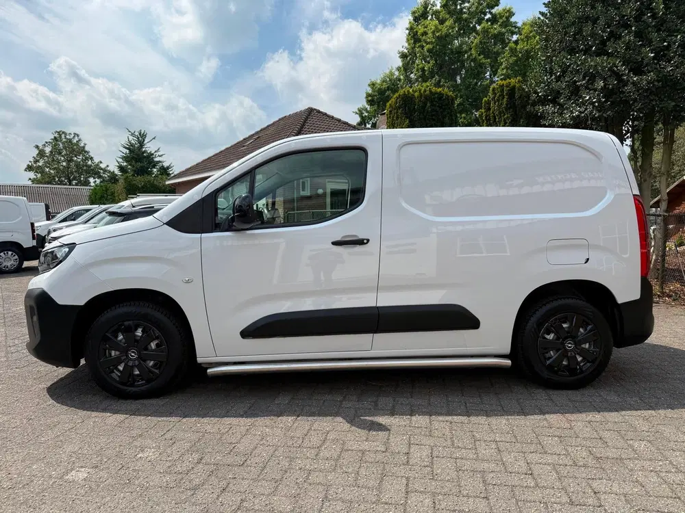 Opel Combo 1.5 BlueHDi CarPlay BPM-vrij stuur uit 2024, foto 9