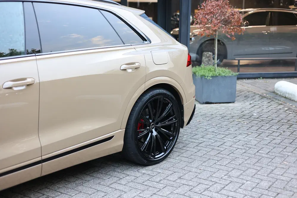 Audi Q8 55 TFSI e quattro Pro Line S Pano uit 2024, foto 14