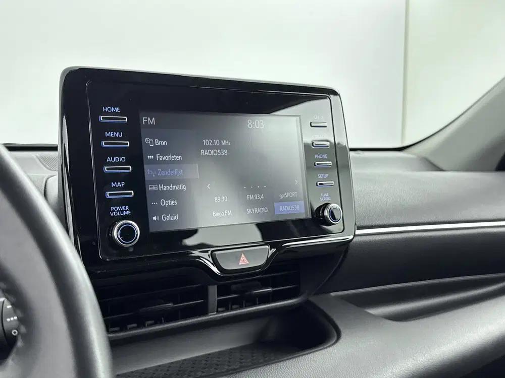 Toyota Yaris 1.5 Hybrid 115 First Edition uit 2023, foto 7