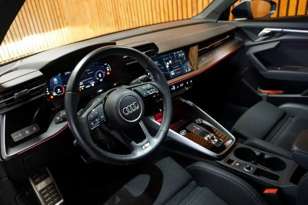 Audi A3 LIMOUSINE 35 TFSI S-EDITION AUTOMAAT Apple uit 2022, foto 10