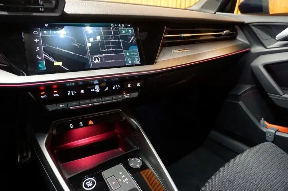 Audi A3 LIMOUSINE 35 TFSI S-EDITION AUTOMAAT Apple uit 2022, foto 12