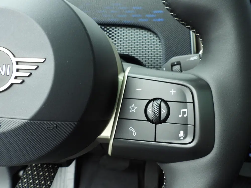 Mini Countryman 1.5 C Classic Trim uit 2026, foto 15