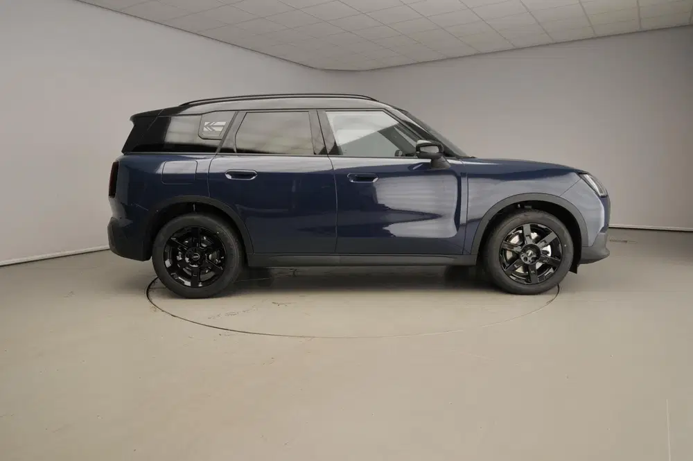 Mini Countryman 1.5 C Classic Trim uit 2026, foto 4