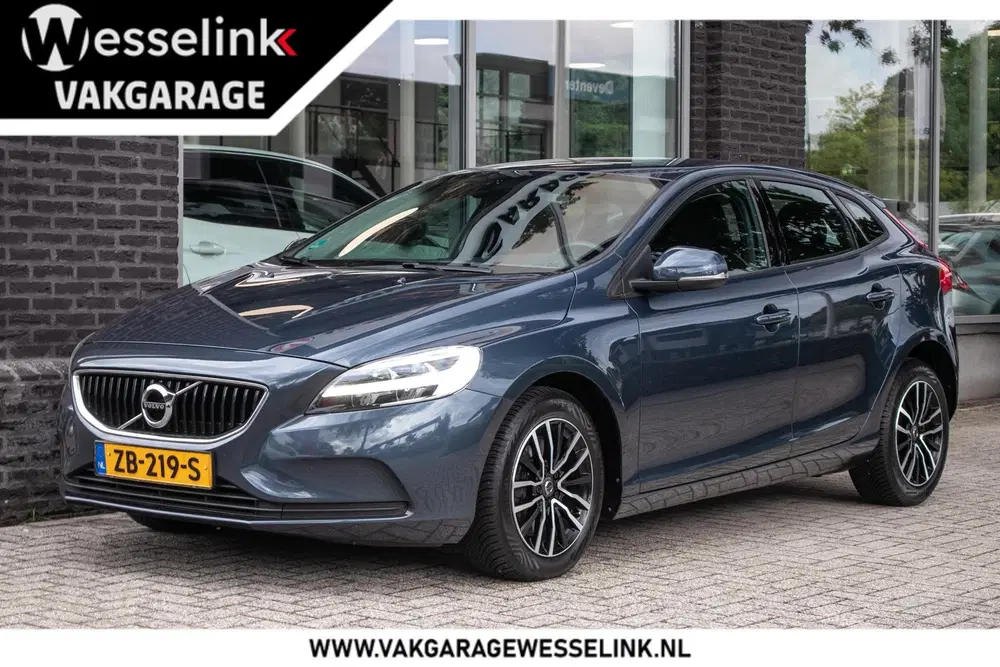 Volvo V40 1.5 T2 Polar+ uit 2019