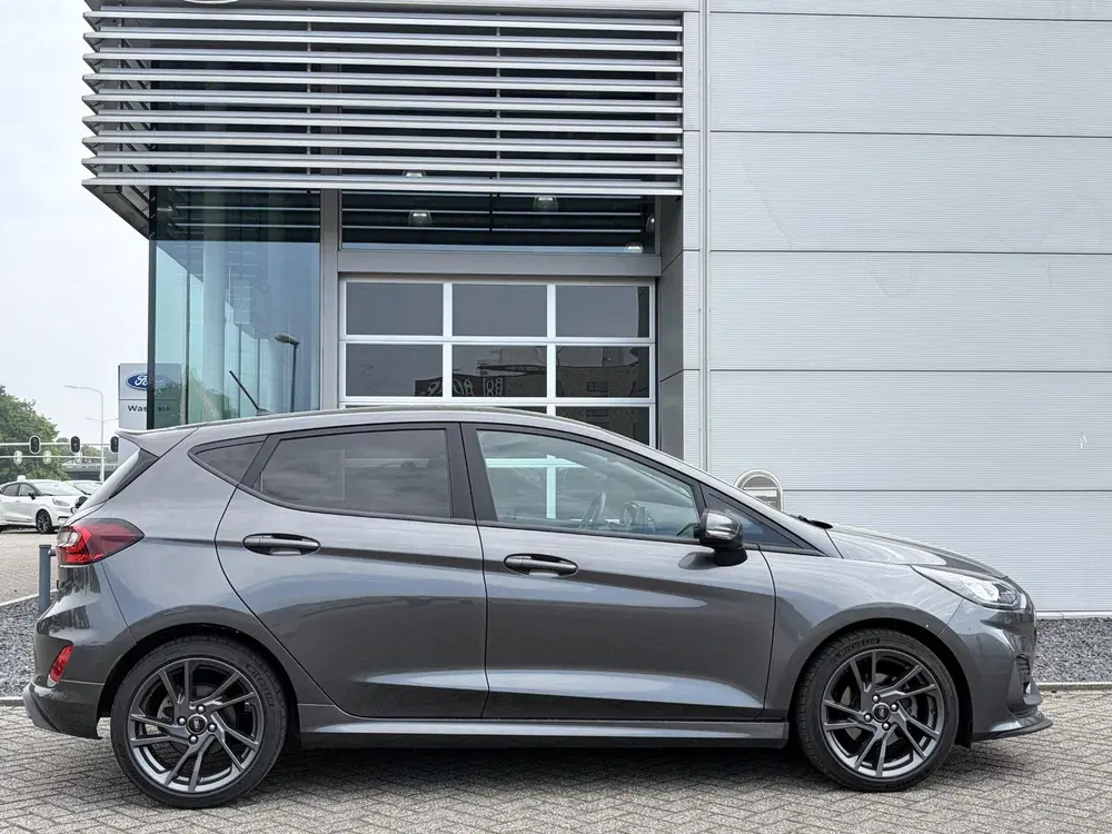 Ford Fiesta 1.5 EcoBoost 200pk ST-X Schaal Stoelen uit 2022, foto 5