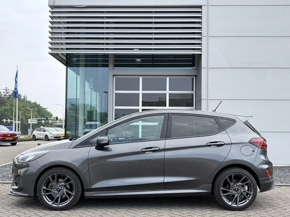 Ford Fiesta 1.5 EcoBoost 200pk ST-X Schaal Stoelen uit 2022, foto 6