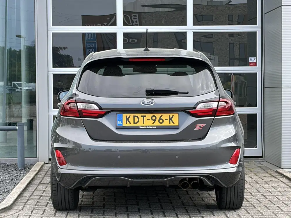 Ford Fiesta 1.5 EcoBoost 200pk ST-X Schaal Stoelen uit 2022, foto 9
