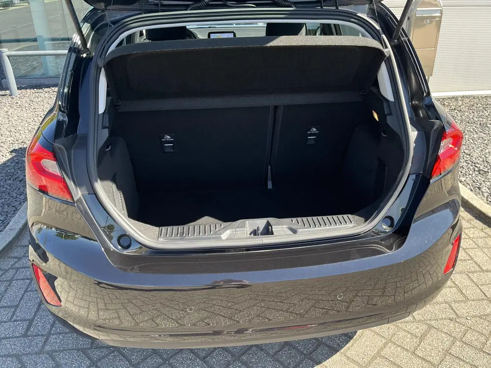 Ford Fiesta 1.0 EcoBoost Hybrid Titanium uit 2022, foto 8