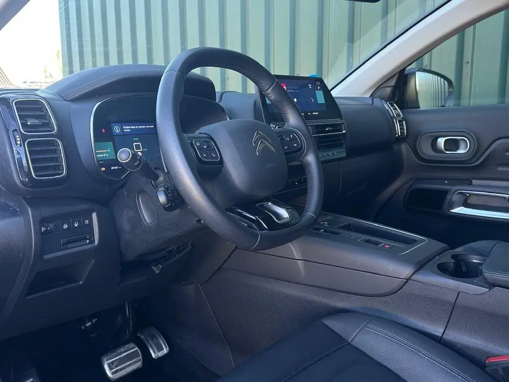 Citroën C5 Aircross Citroen C5 Aircross 1.6 Plug-in Hybrid 225 uit 2023, foto 15