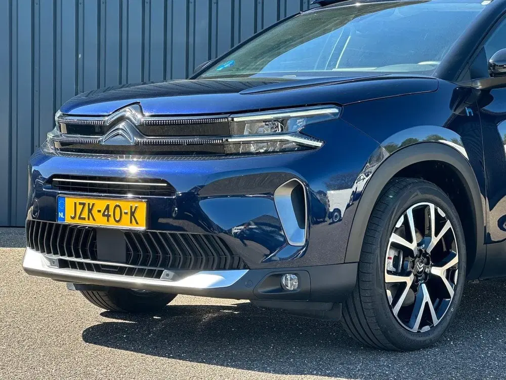 Citroën C5 Aircross Citroen C5 Aircross 1.6 Plug-in Hybrid 225 uit 2023, foto 8