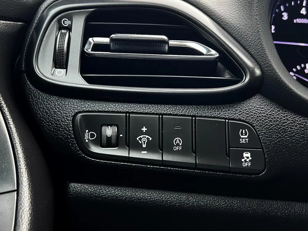 Hyundai i30 1.0 T-GDi MHEV Comfort Clima_PDC_Trekh uit 2023, foto 12
