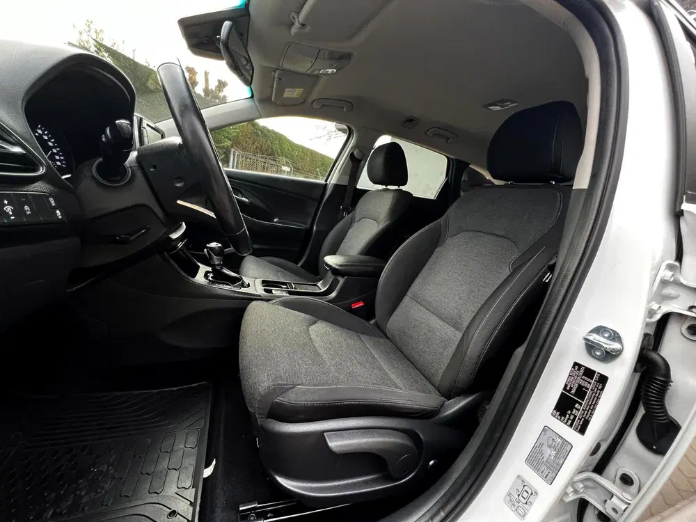 Hyundai i30 1.0 T-GDi MHEV Comfort Clima_PDC_Trekh uit 2023, foto 3