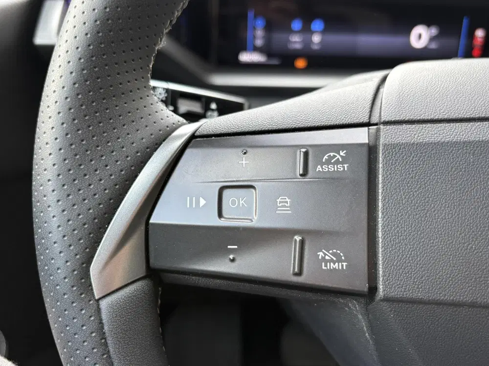 Opel Grandland 1.2 Turbo Hybrid GS uit 2025, foto 14